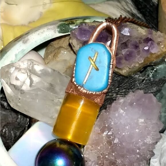 Nauthiz Rune Dyed Howlite Honey Spell Jar Necklace - Picture 1 of 6